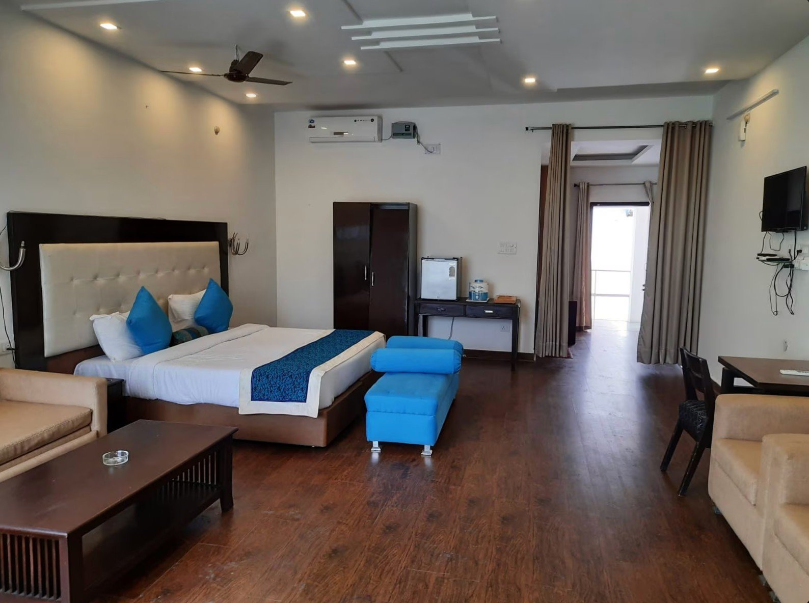 KMVN Tourist Rest House (Sarovar)